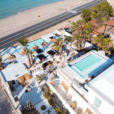 Playa Paraiso Marina di Lizzano Eksteriør billede